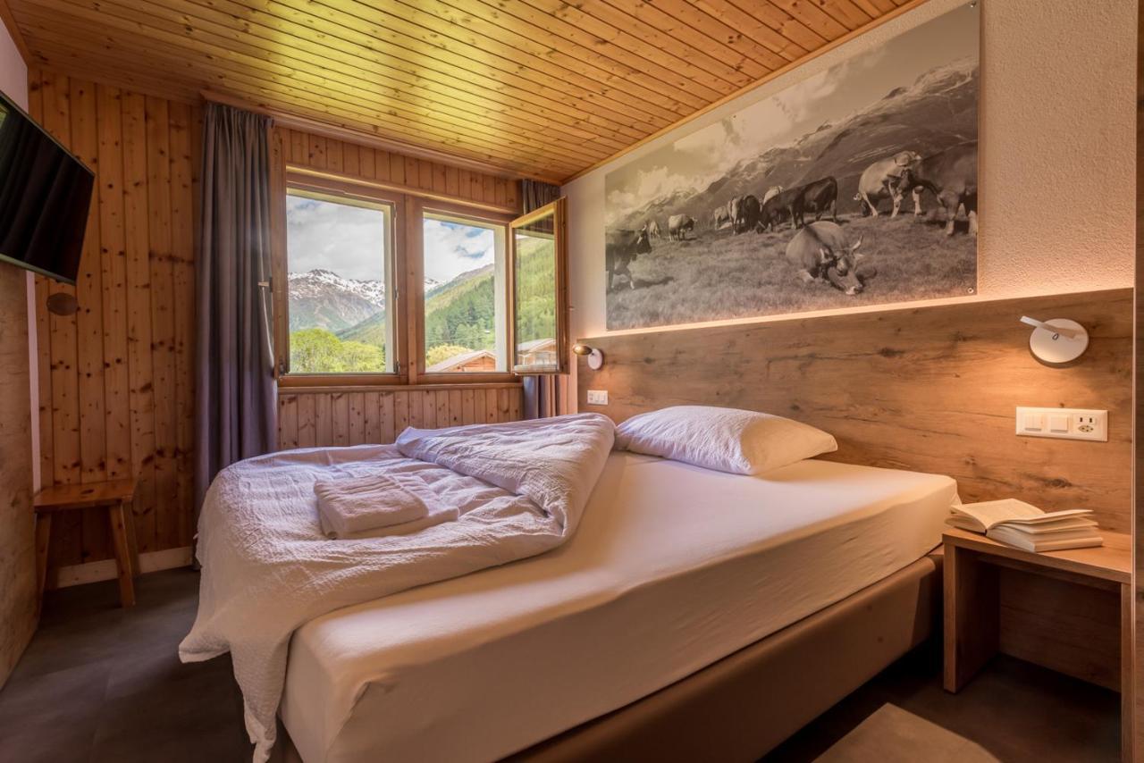 Hotel Walser Ulrichen Εξωτερικό φωτογραφία