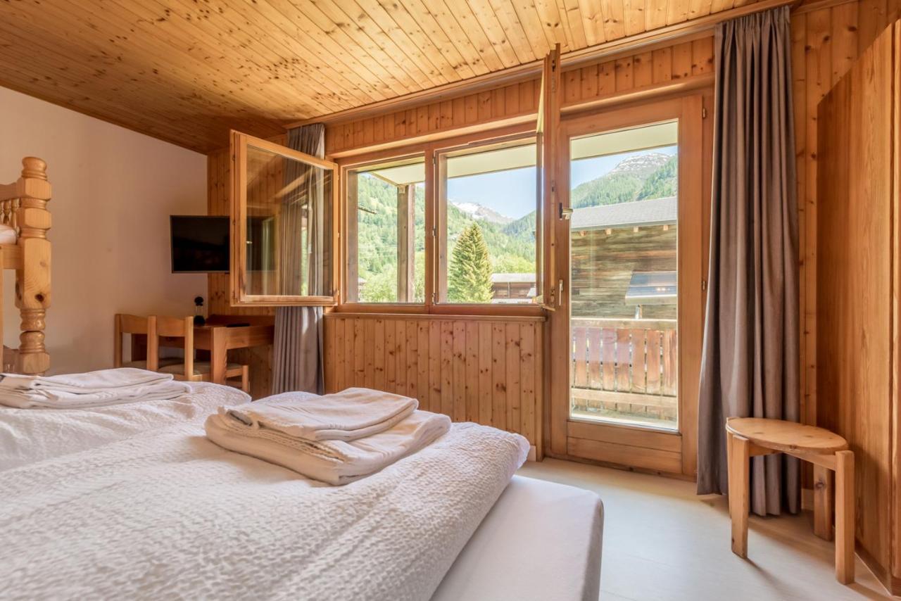 Hotel Walser Ulrichen Εξωτερικό φωτογραφία
