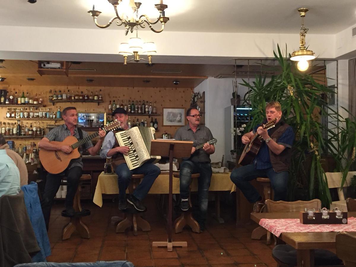 Hotel Walser Ulrichen Εξωτερικό φωτογραφία