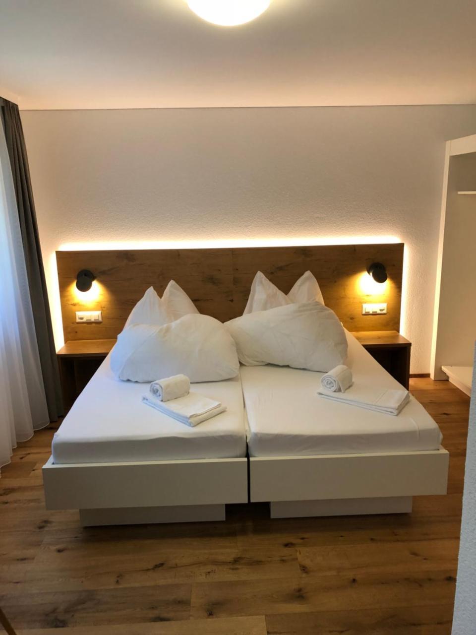 Hotel Walser Ulrichen Εξωτερικό φωτογραφία